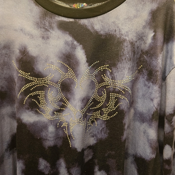 Y2K Delia’s Gothic Tie Dye Rhinestone Tribal Heart Long Sleeve Top - Picture 3 of 7